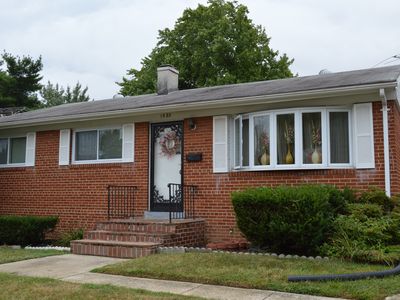 1323 Ray Rd, Hyattsville, MD, 20782