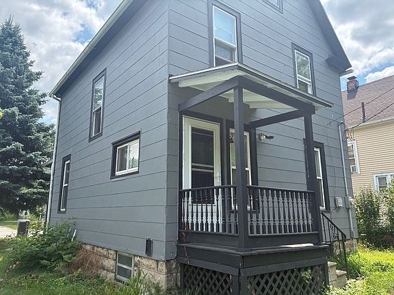 5th image of 118 Floral Ct