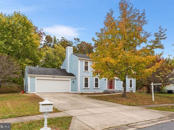 2807 Falling Brook Ter
