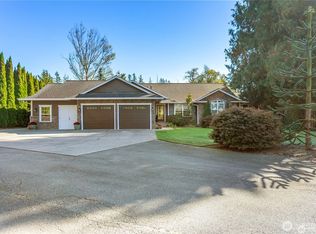 804 S Park Ct, Lynden, WA 98264