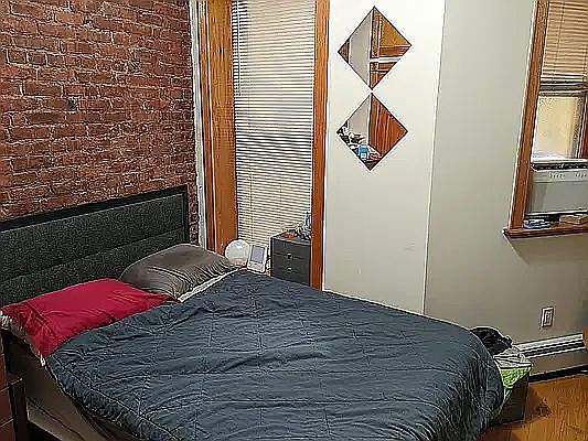3rd image of 598 6th St APT 1