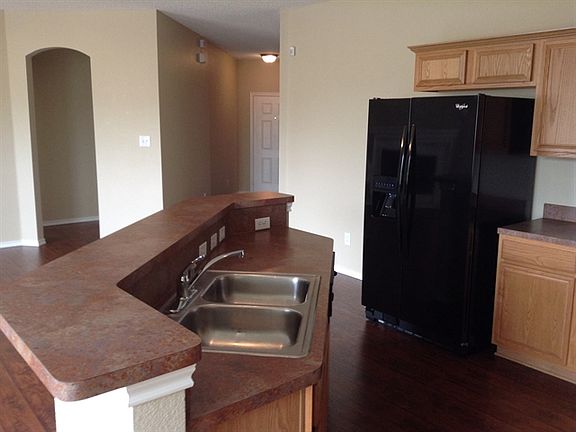 4th image of 8420 Three Bars Dr