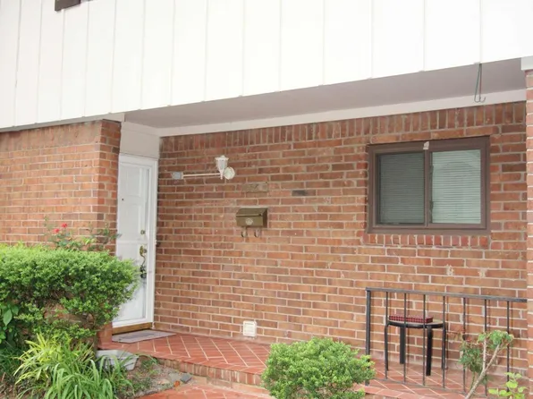 2562 Bradford Sq NE, Atlanta, GA 30345