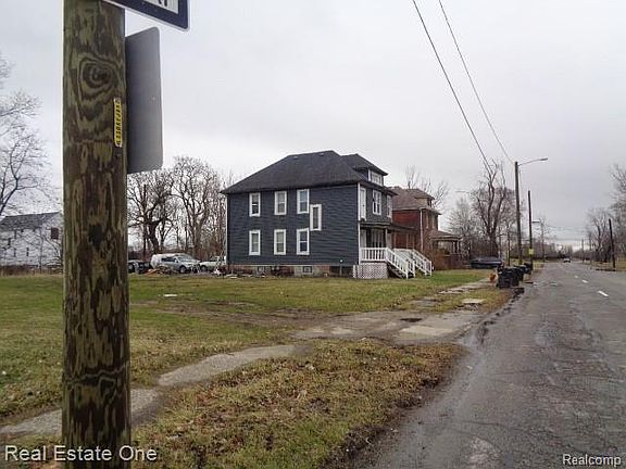 3rd image of 6166 Rosa Parks Blvd