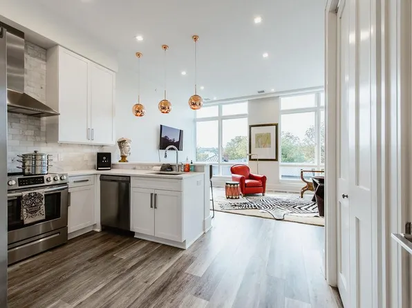 The Lofts, 30 Stewart Ave APT 2A, Huntington, NY 11743