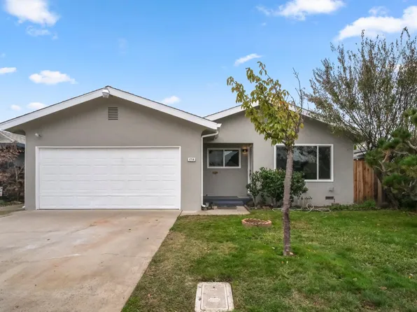 1718 Robert St, Lodi, CA 95242