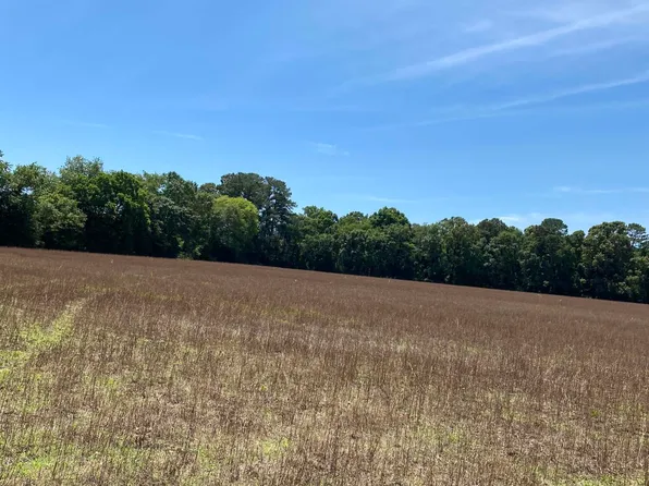 512 Valerie Ln #5, Linden, NC 28356