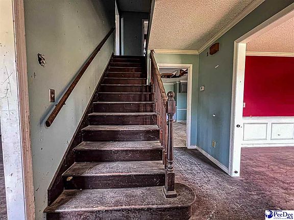 3rd image of 4124 Farmwood Dr