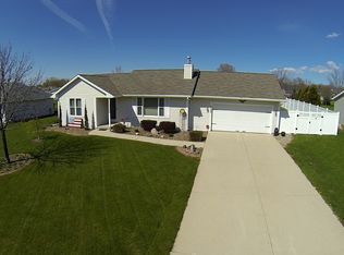 2737 Gemini Rd, Green Bay, WI 54311