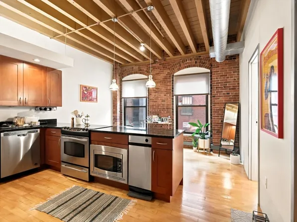 111 Beach St Unit 3B, Boston, MA 02111