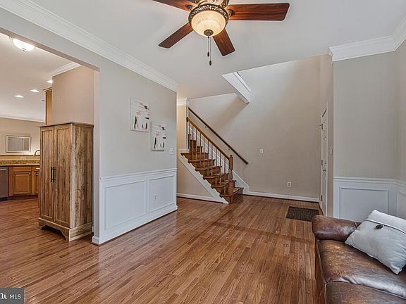 5th image of 620 Crawfords Ridge Rd