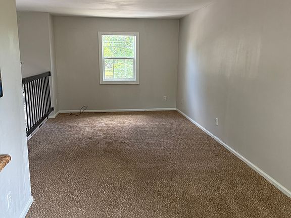 2nd image of 2305 Elmendorf St #1