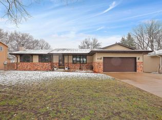 55 13th Ave SW, New Brighton, MN 55112