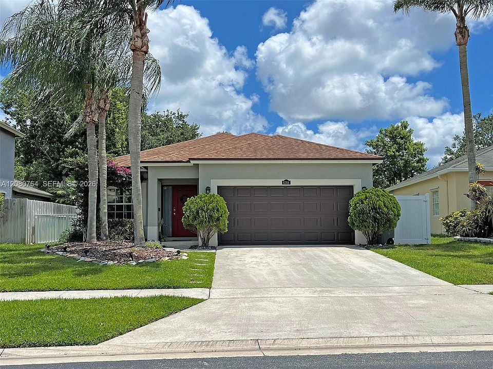 1st image of 6384 Lansdowne Cir