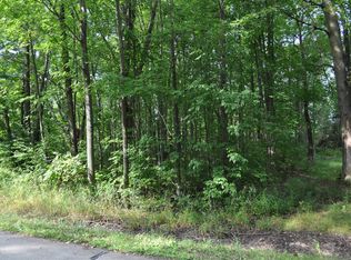 2232 Moonlight Dr, Green Bay, WI 54313