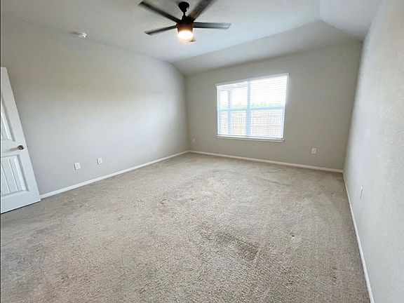 5th image of 13900 Heywood Dr