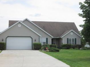 18300 Quinn Rd, Bremen, IN 46506