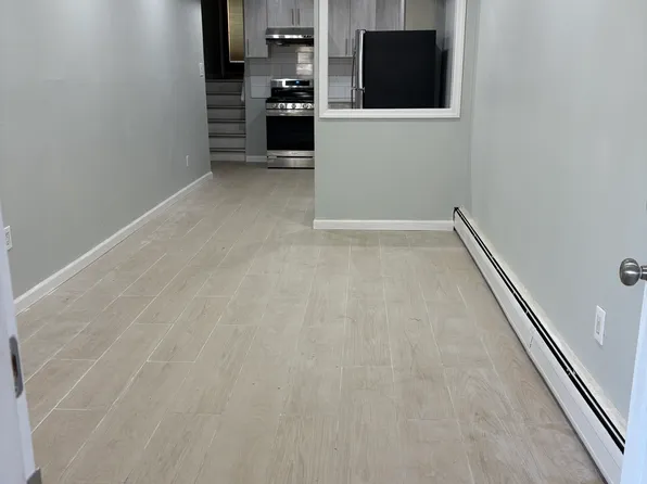 21 Bay 13th St, Brooklyn, NY 11214