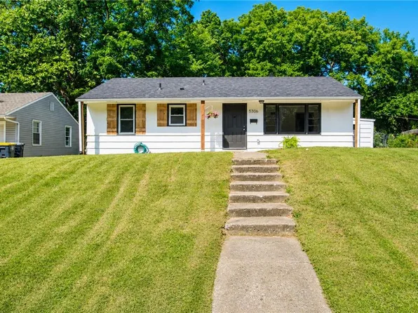 5306 N Garfield Ave, Kansas City, MO 64118