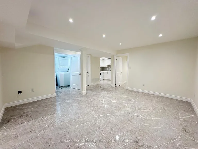 25 Emmitt Rd #BASEMENT — Photo 6