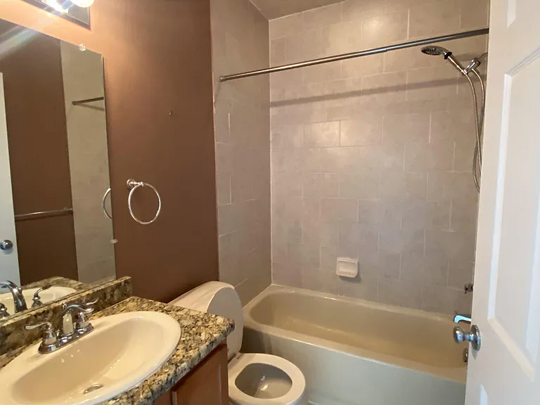 8315 Town Ctr #8315 — Photo 28