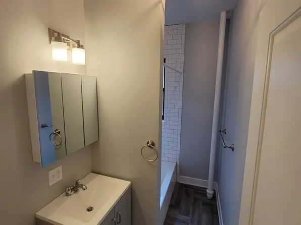 64 Baldwin Avenue image 11 of 69