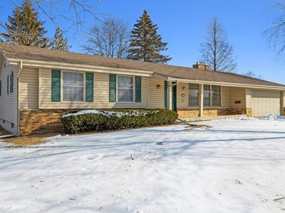 842 Gray St, Horicon, WI, 53032