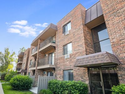 3515 Central Rd APT 103, Glenview, IL, 60025