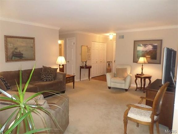 2nd image of 207 Ambridge Ct APT 105
