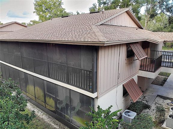 5th image of 100 Sweetgum Woods Ct APT 10D