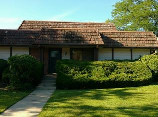 5561 Santa Cruz Dr #0, Hanover Park, IL 60133