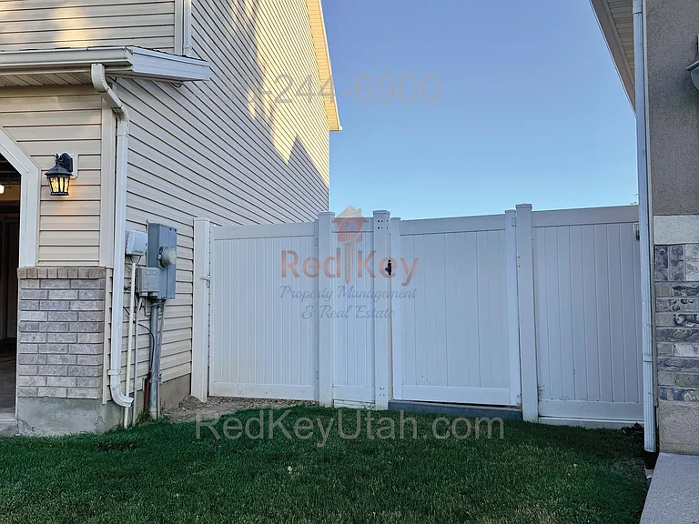 177 Crystal Bay Dr, Stansbury Park, UT_06112026