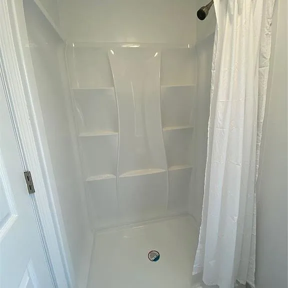 135 Ridgeley Ave — Photo 7
