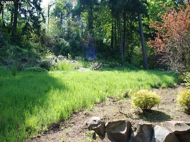 2nd image of 18446 Hillside Ct