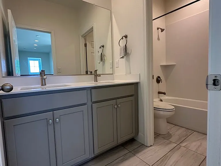 3010 Granger St — Photo 23