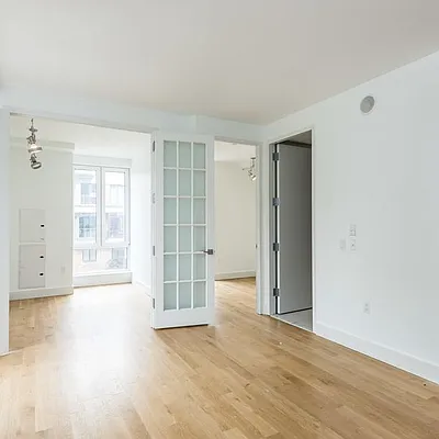 Rented by Nooklyn NYC LLC | media 142