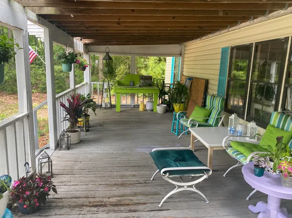 400 Butter Rd, Bonneau, SC 29431
