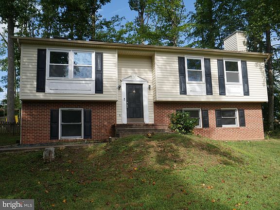 2nd image of 10110 Stanley Ct