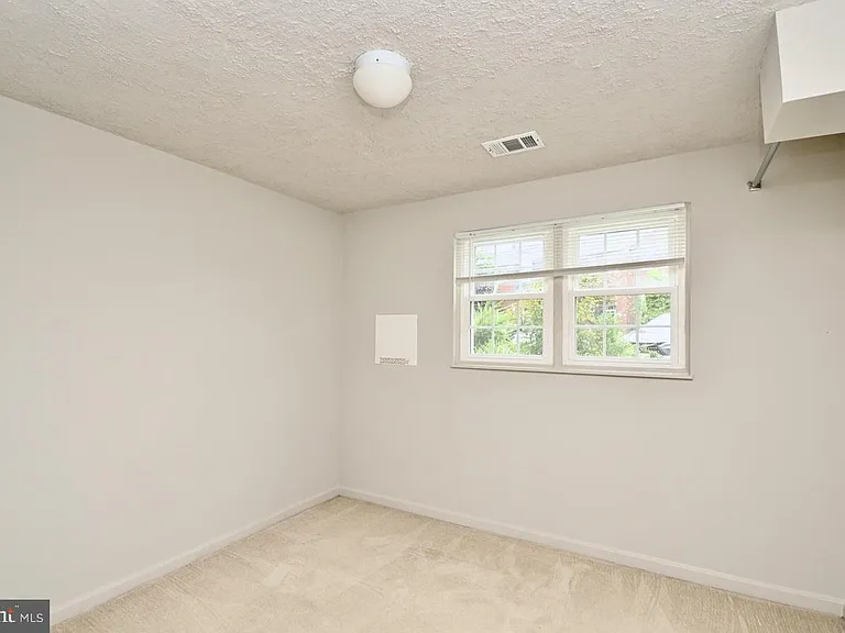 3804 Brighton Ct — Photo 27