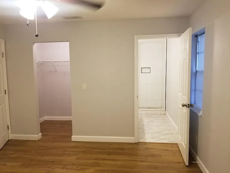 3633 Meriden Ave #A — Photo 10