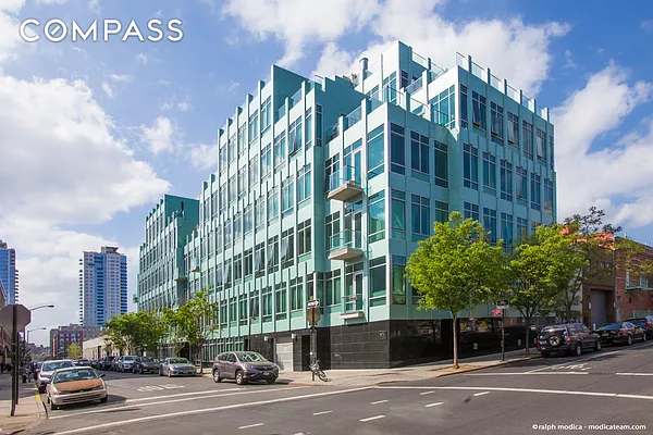 Sold by Compass | media 37