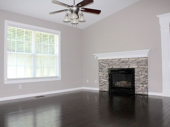 4th image of 4020 Larigo Dr
