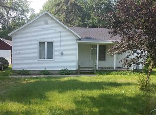 105 Jackson St, Coleman, MI 48618