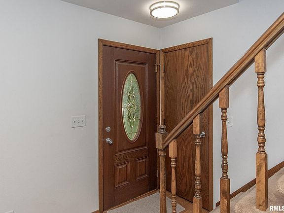 5th image of 720 Blackbird Ct