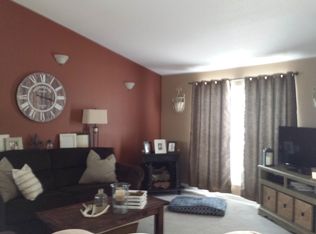 509 Deer Run, Moro, IL 62067