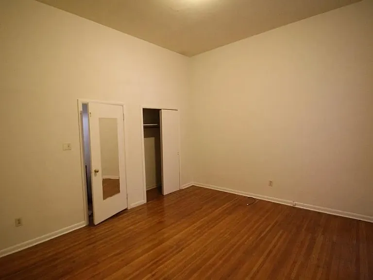1819 Pine St #1F — Photo 9