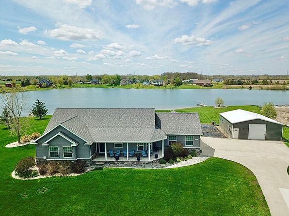 2660 Bay Point Ct, Imlay City, MI 48444