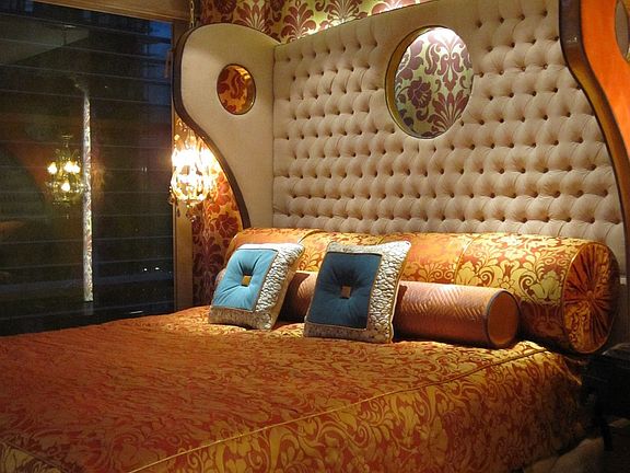 Master Bedroom (Veer 3309W)