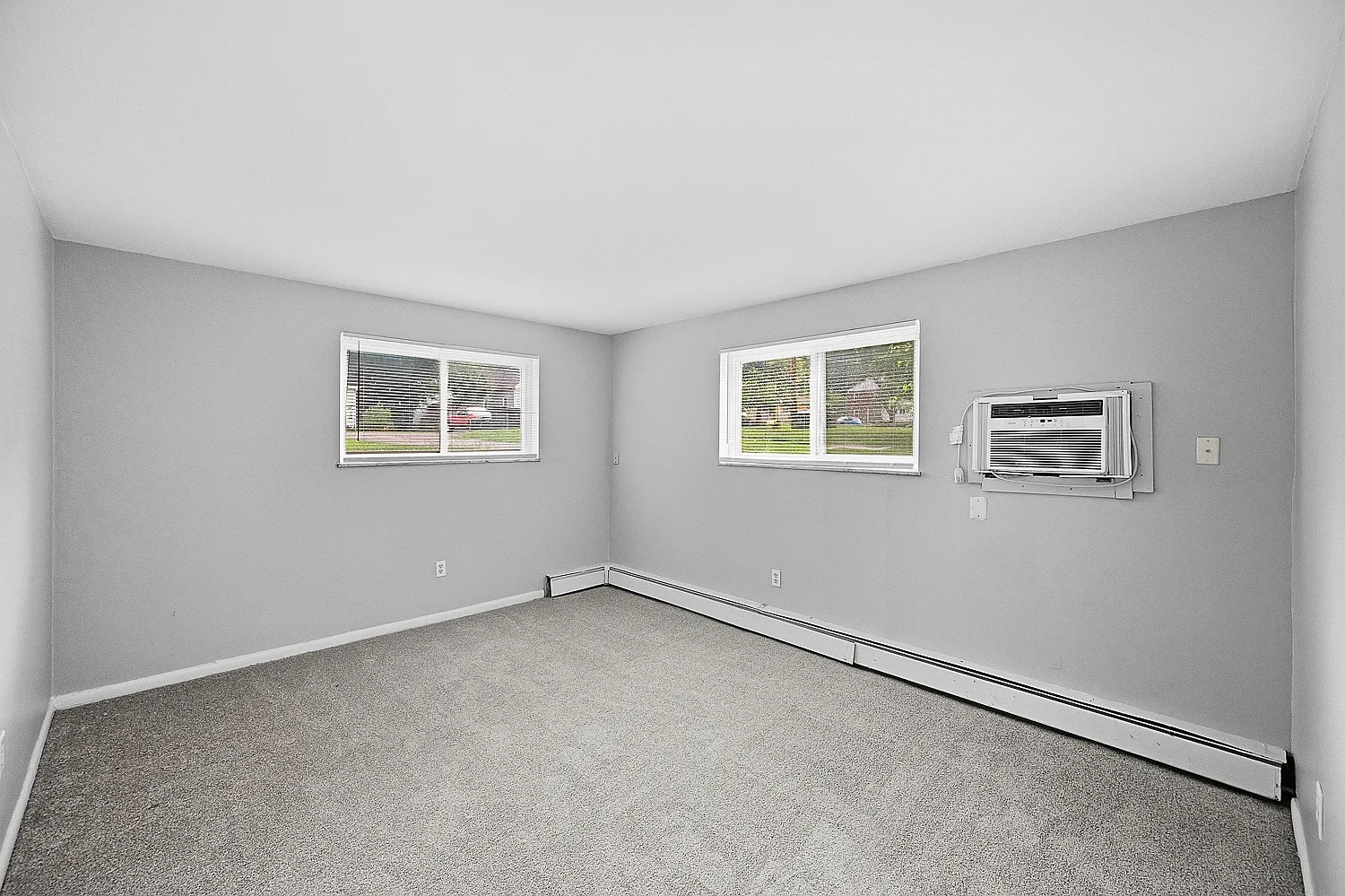 1 bed, 454 sqft, $950 — Photo 2