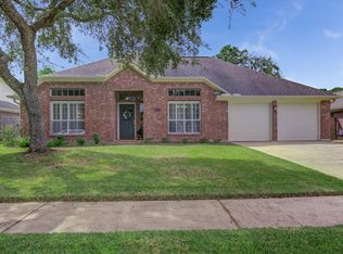 1804 Desota St, Friendswood, TX 77546
